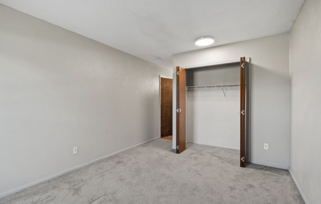 1 bed, 1 bath, 719 sqft, $1,200, Unit 305