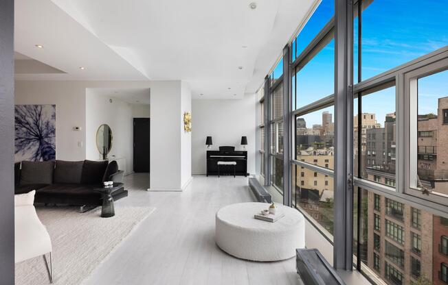 497 GREENWICH ST