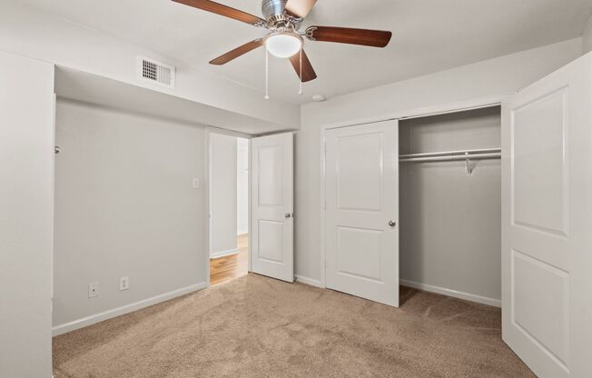 1 bed, 1 bath, 648 sqft, $1,075, Unit #19