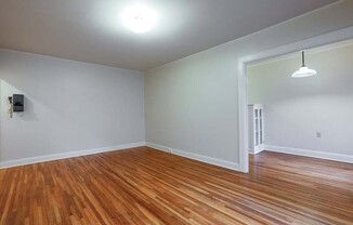 Studio, 1 bath, 440 sqft, $1,225, Unit 401