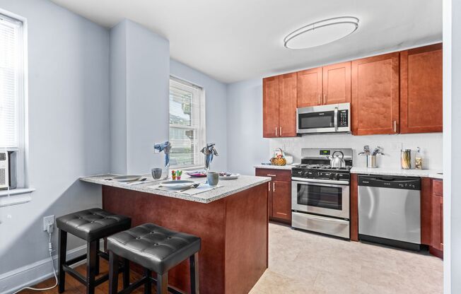 1 bed, 1 bath, 680 sqft, $1,875, Unit 303B
