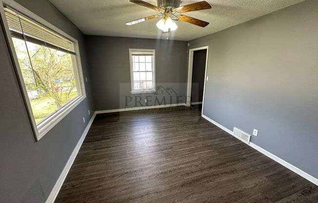 5935 Cypress Pl, Kansas City, MO 64130 - 3 bd/1 ba Fresh updated interior - $1399- READY TO MOVE IN!!