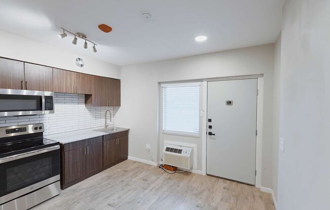 Studio, 1 bath, 235 sqft, $770, Unit 8203