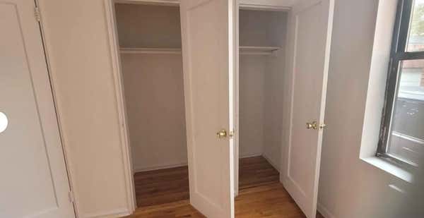 191 11 37 AVE