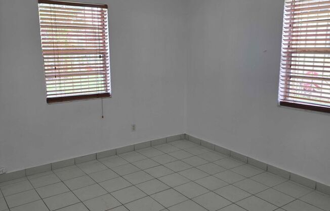 2990 NW (Catalina's Properties)