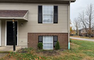 2 bedroom 1.5 bath townhouse