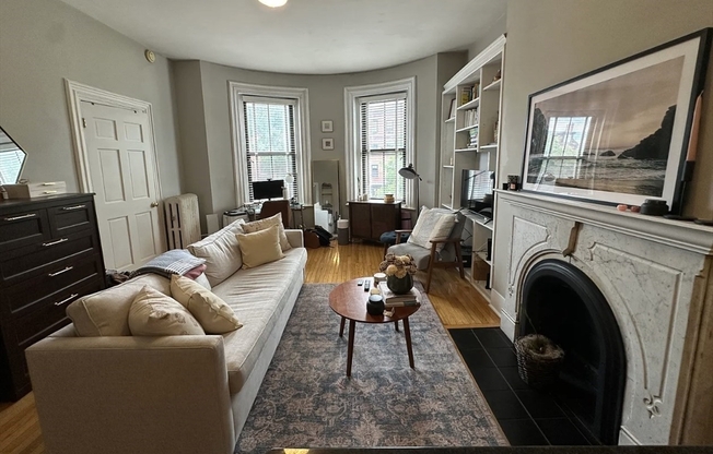 656 Tremont St Apt 8