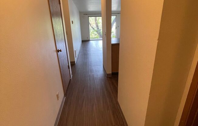 2 beds, 1.5 baths, 900 sqft, $1,650, Unit C106