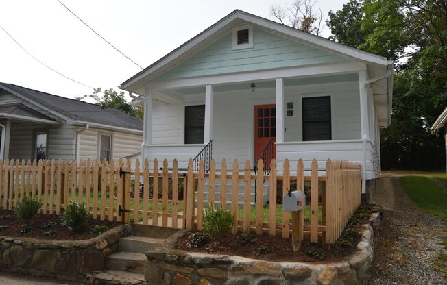 West Asheville Bungalow!
