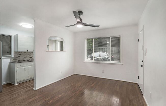1 bed, 1 bath, 750 sqft, $1,099, Unit 6