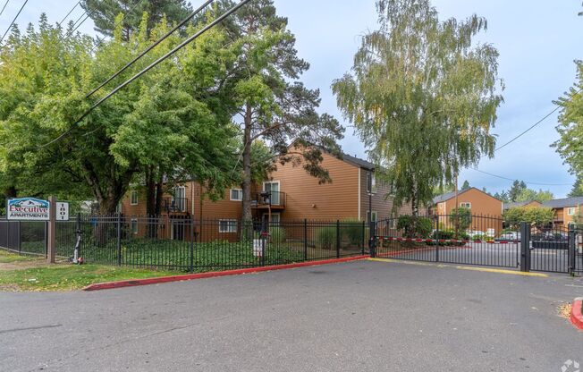 2 beds, 1 bath, 900 sqft, $1,375, Unit 09