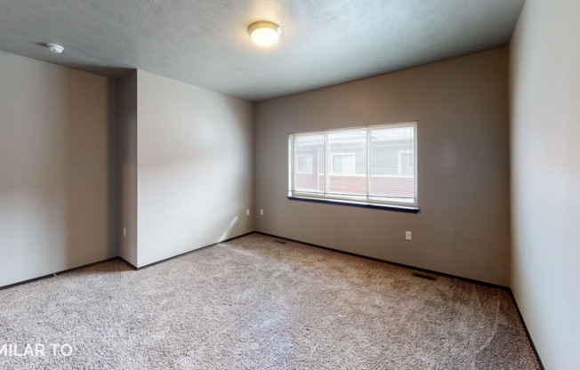 3 beds, 2 baths, 1,208 sqft, $1,775, Unit 4150-B5
