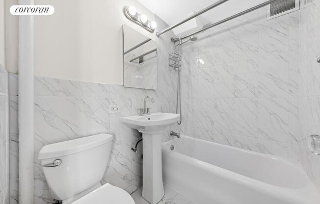 Studio, 1 bath, $2,700, Unit 1801