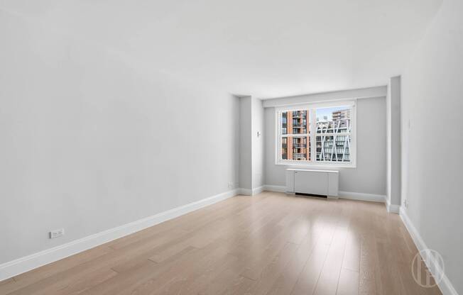 1 bed, 1 bath, $6,995, Unit 1932