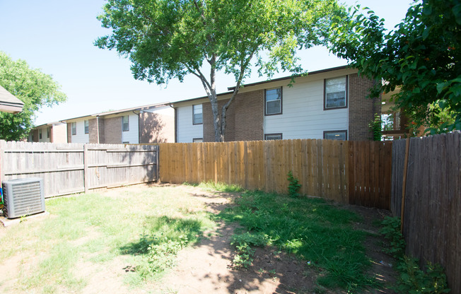 3 beds, 2 baths, $1,900