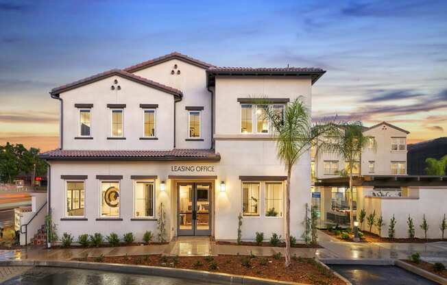 Lincoln Village Apartment Homes in Riverside California