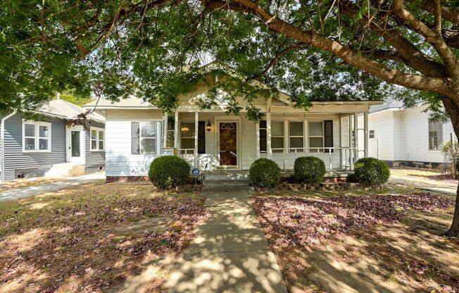 Charming Bungalow in Historic Gatewood District