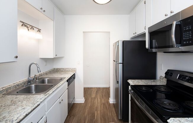 3 beds, 2 baths, 1,186 sqft, $2,895, Unit F-08