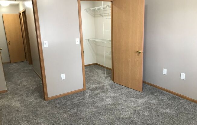 1 bed, 1 bath, 772 sqft, $1,039, Unit 3-105