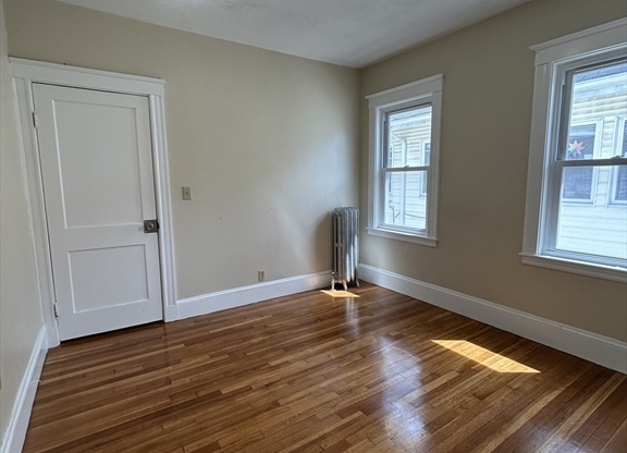 45 SELDEN ST