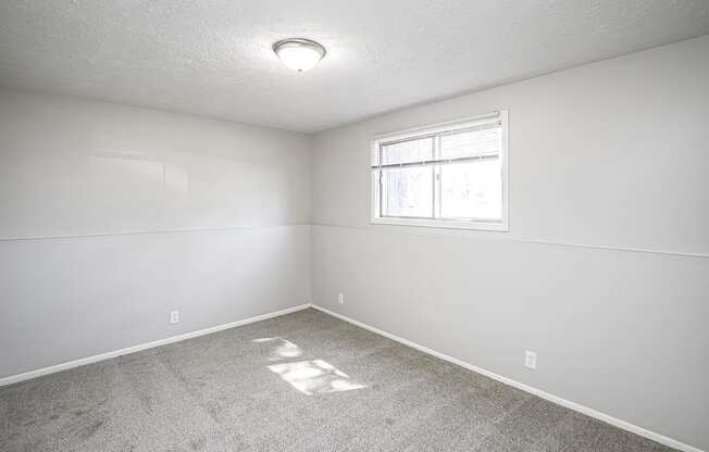 Renovated apartment homes at Old Mill in Omaha, NE