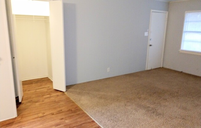 1 bed, 1 bath, 710 sqft, $795, Unit Apt #7