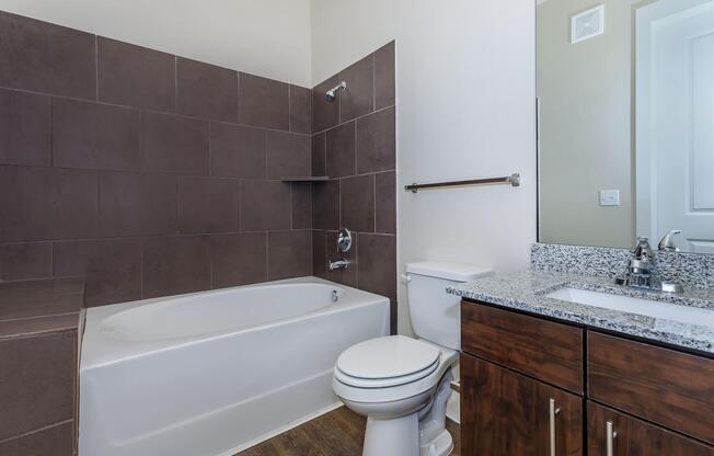 2 beds, 2 baths, 1,368 sqft, $2,567