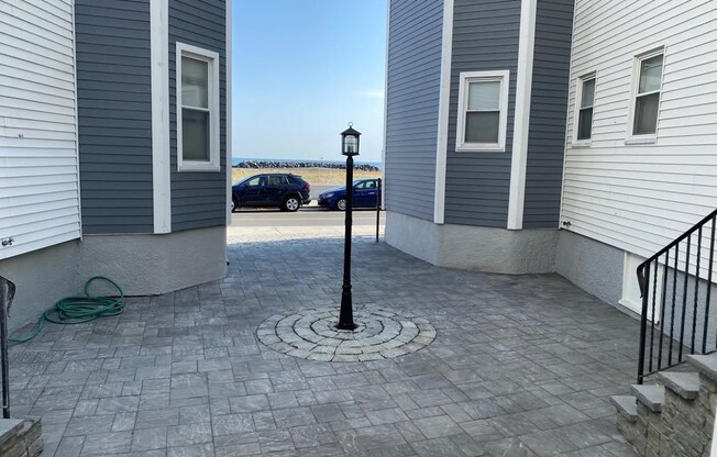 87 WINTHROP SHR DR