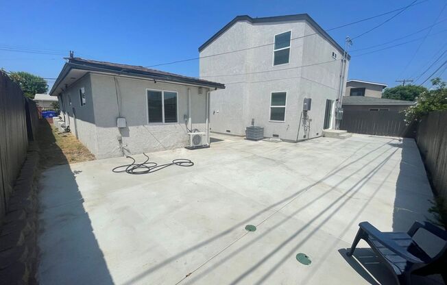 4 beds, 2 baths, $6,350, Unit 4835 63rd St