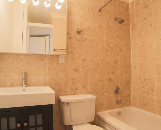 Studio, 1 bath, $3,000, Unit 8P