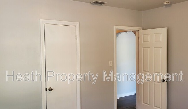 1425 40 ST S