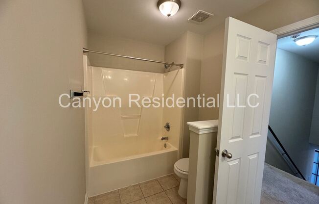 3 beds, 2.5 baths, $1,835