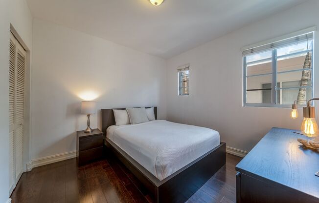 Tastefully furnished 1 bed/1 bath unit in 4-unit boutique building the heart of South Beach!