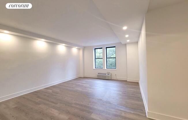 1 bed, 1 bath, $5,500, Unit 6F