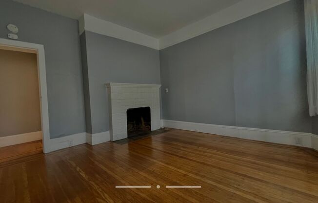 Charming Duplex Lower Unit – 2bd 1ba Nestled in the Heart of Berkeley