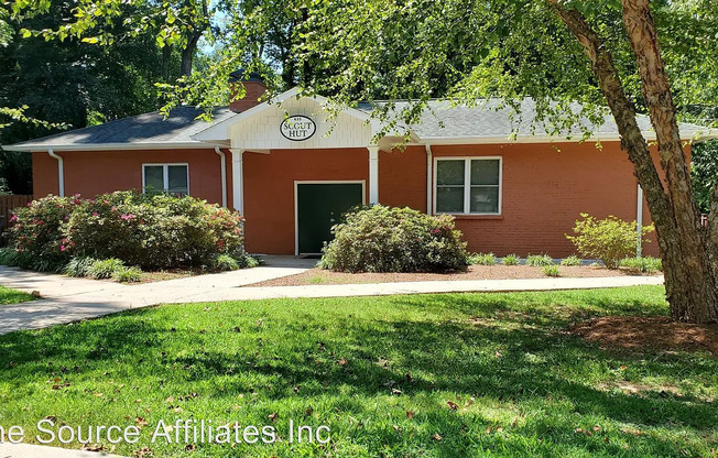 2 beds, 1.5 baths, $1,425