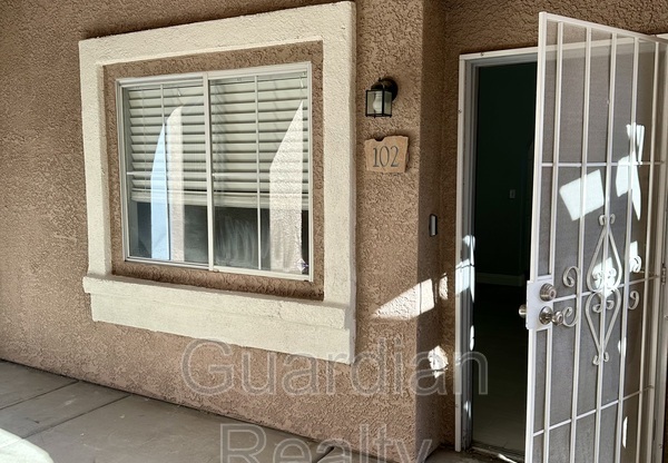 401 Pine Haven St Unit 207