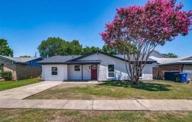 909 GREENCOVE DR