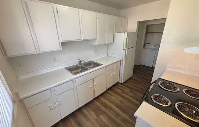 2036 Crawford St Unit D