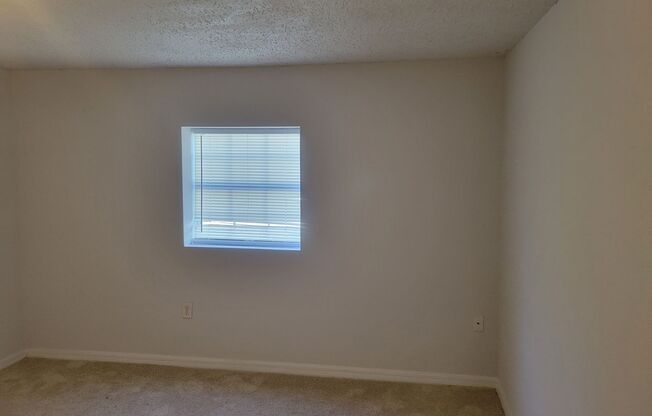2114 Dellwood Ave 6 Plex