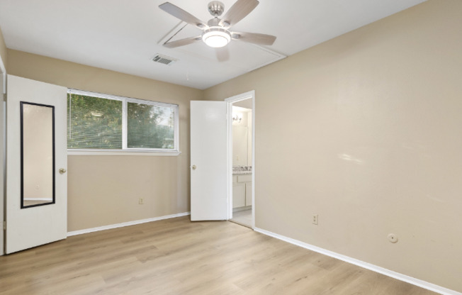 10810 SUGAR HL DR