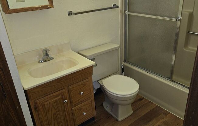 1 bed, 1 bath, 595 sqft, $969, Unit 1621-08