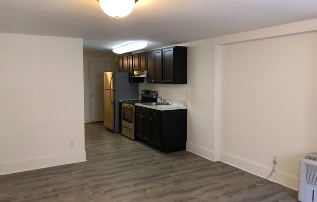 1 bed, 1 bath, $1,095, Unit 1012-T