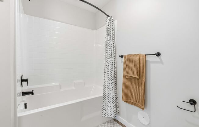 2 beds, 2 baths, 1,029 sqft, $1,775, Unit 1-204