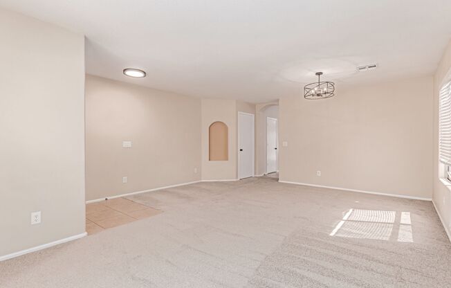 Maricopa's Rancho El Dorado – Great Location & Comfortable Living!