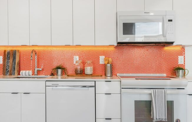 1 bed, 1 bath, $1,345, Unit N-409