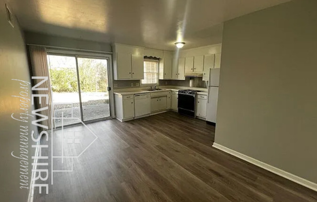 Charming 2-bedroom 1.5 Bathroom