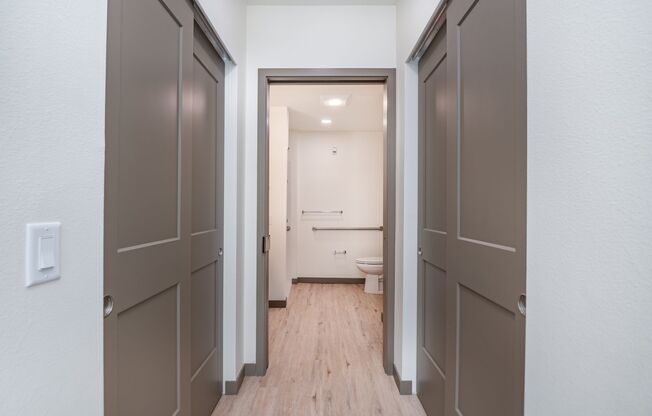 2 beds, 2 baths, $2,250, Unit Unit B217