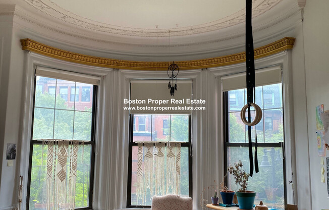 464 Beacon St 2F