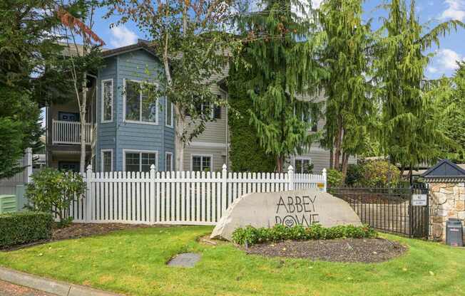 Abbey Rowe Apartments in Olympia, WA Apartment Exterior